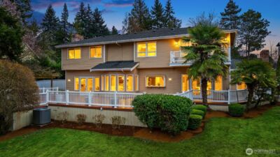 8550 NE 28th Street , Hunts Point, WA 98004 - Photo 37