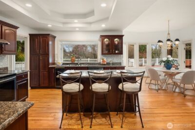 8550 NE 28th Street , Hunts Point, WA 98004 - Photo 8