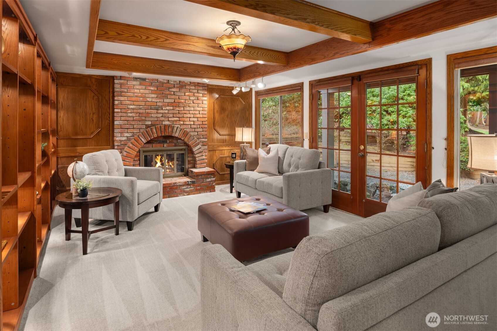 2048 213th Avenue NE, Sammamish, WA 98074