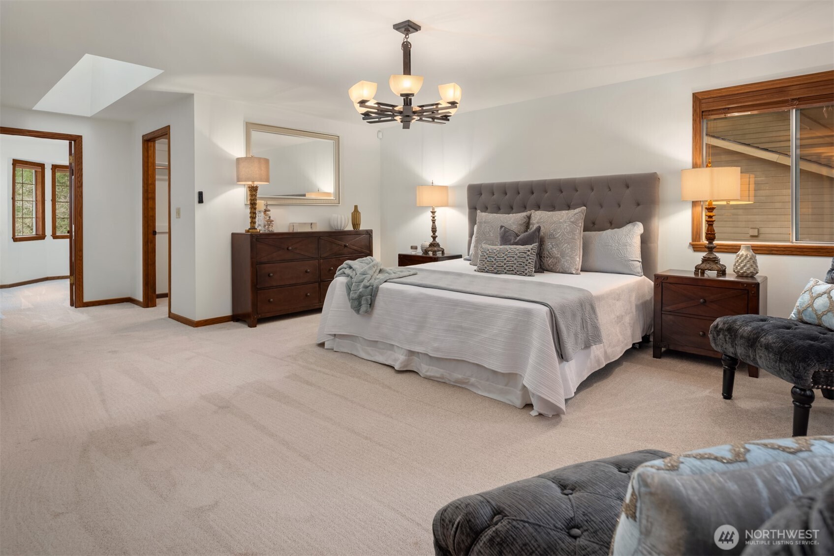 2048 213th Avenue NE, Sammamish, WA 98074