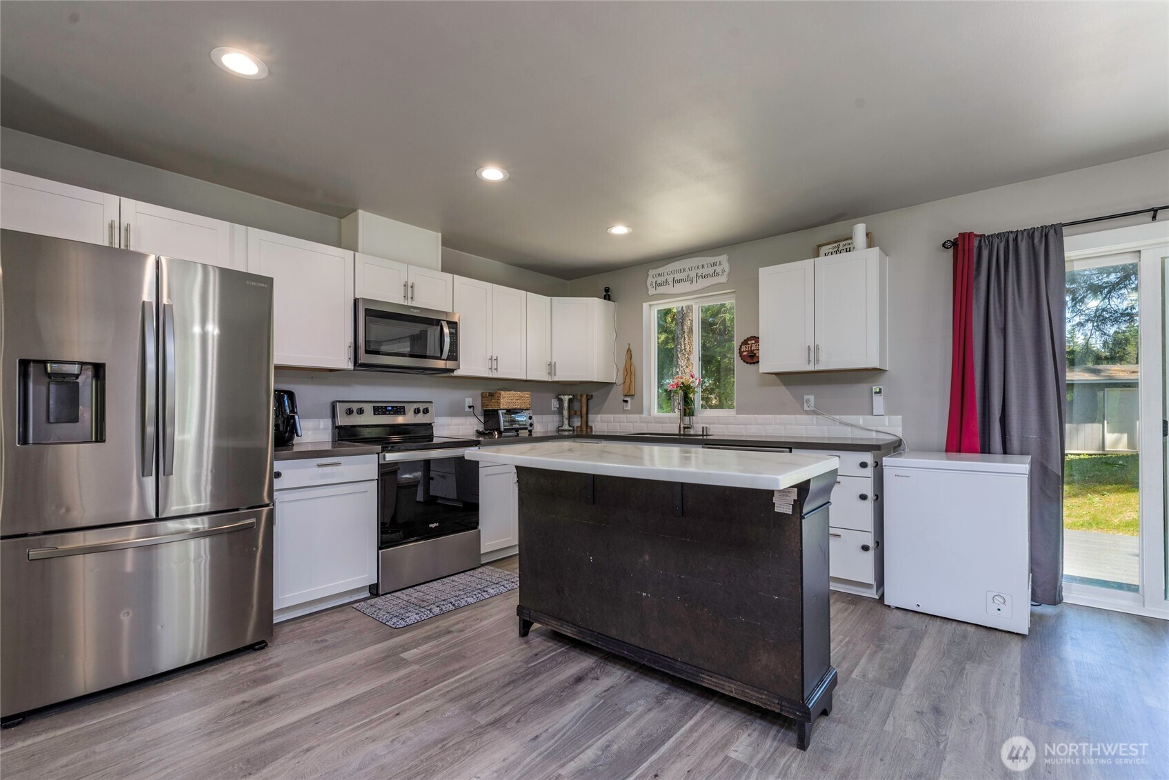 330 E Road of Tralee , Shelton, WA 98584