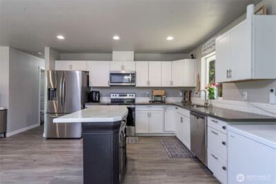 330 E Road of Tralee , Shelton, WA 98584 - Photo 9