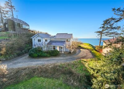2337 West Beach Road , Oak Harbor, WA 98277