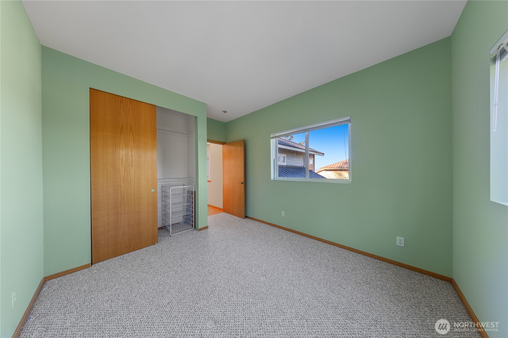 2337 West Beach Road , Oak Harbor, WA 98277