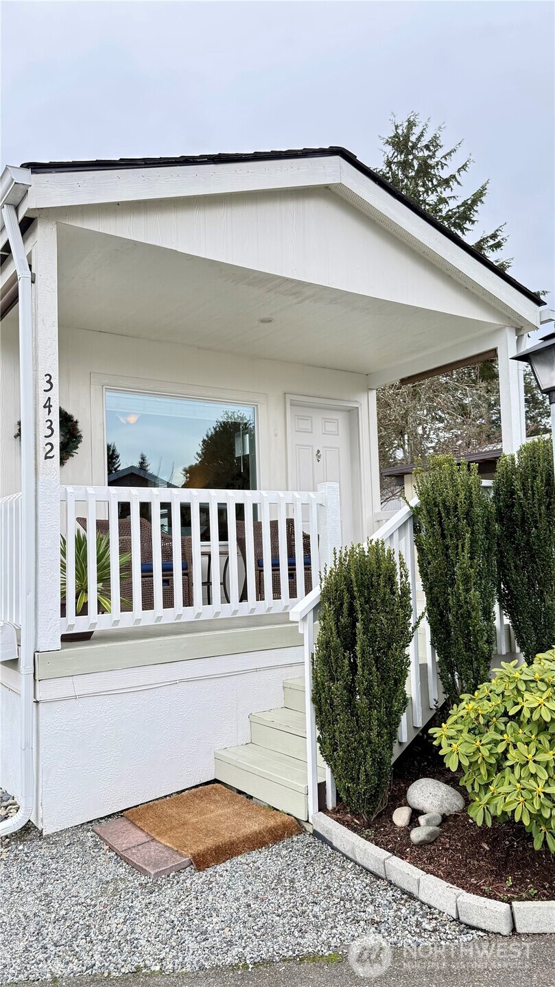 3432 S 181st Place #120, SeaTac, WA 98188