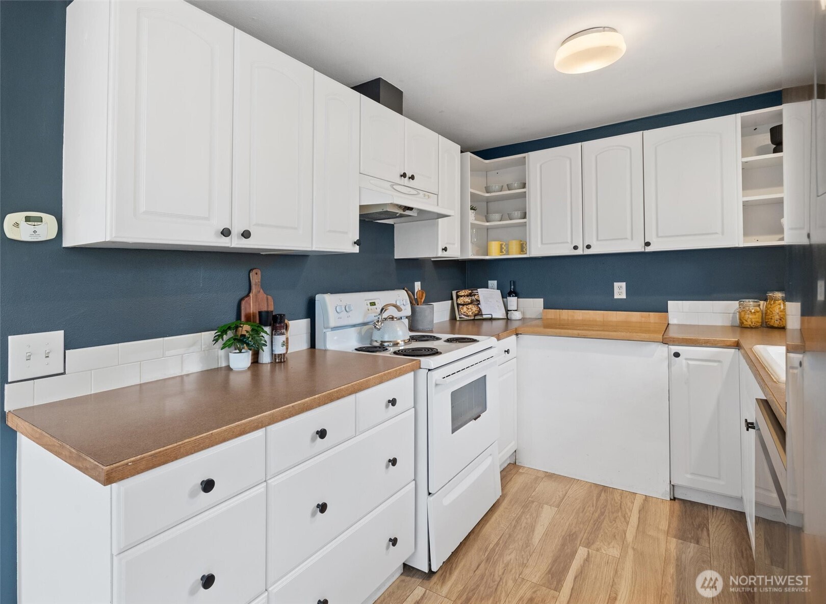 3912 S Findlay Street , Seattle, WA 98118