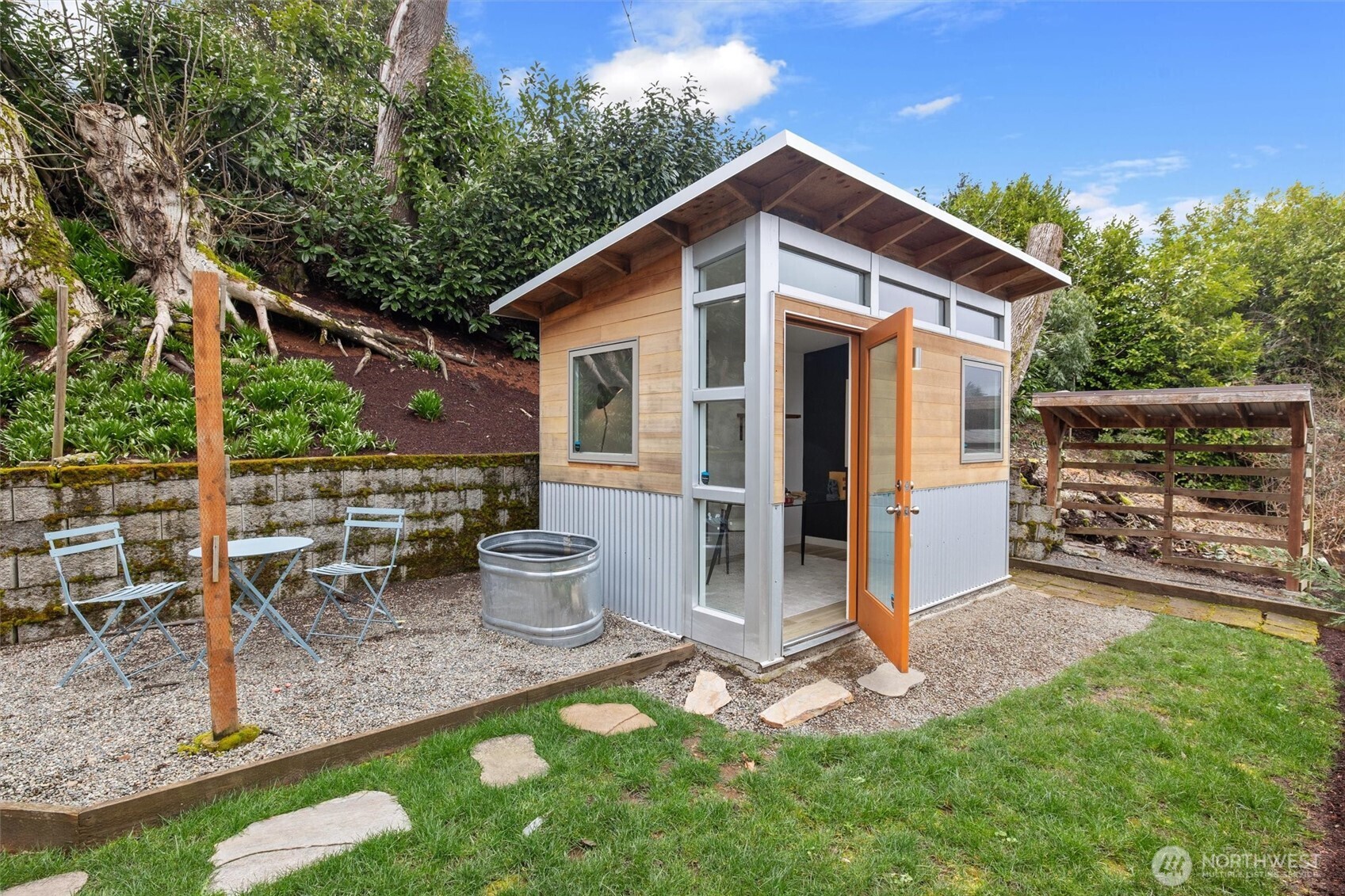 3912 S Findlay Street , Seattle, WA 98118