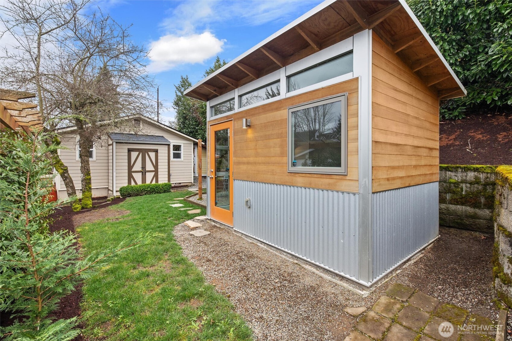 3912 S Findlay Street , Seattle, WA 98118