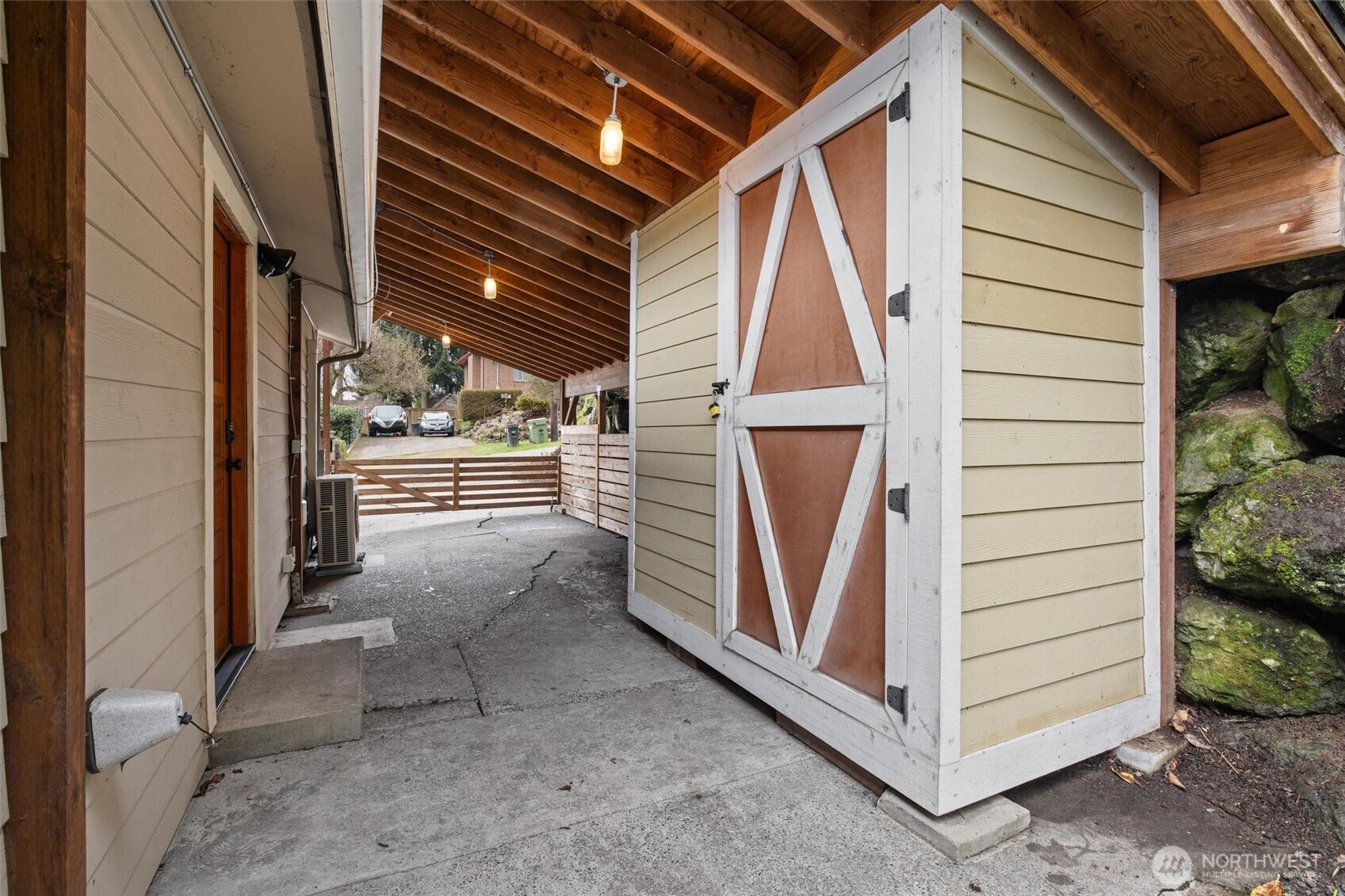 3912 S Findlay Street , Seattle, WA 98118