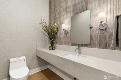 836 130th Avenue NE, Bellevue, WA 98005 - Photo 28