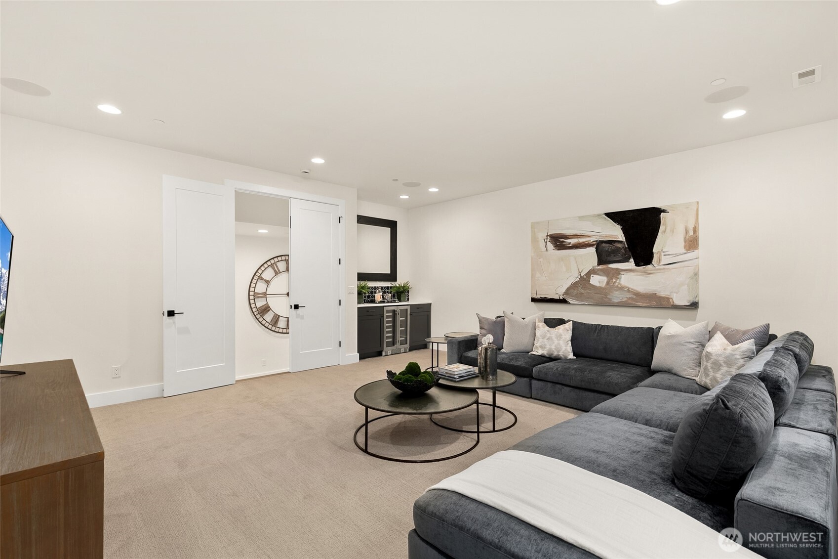 836 130th Avenue NE, Bellevue, WA 98005