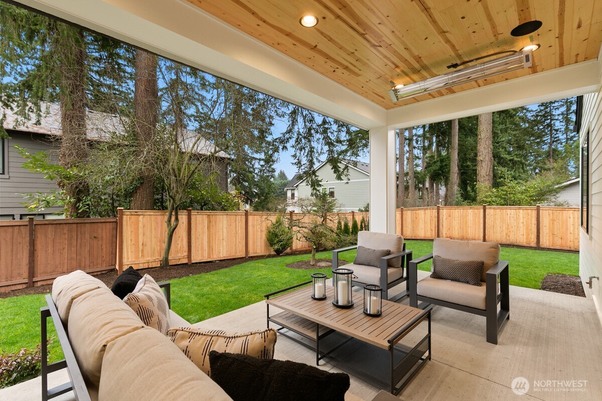 836 130th Avenue NE, Bellevue, WA 98005