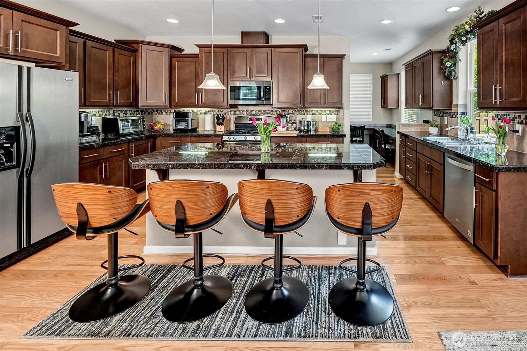 1232 Salish Avenue SE, North Bend, WA 98045