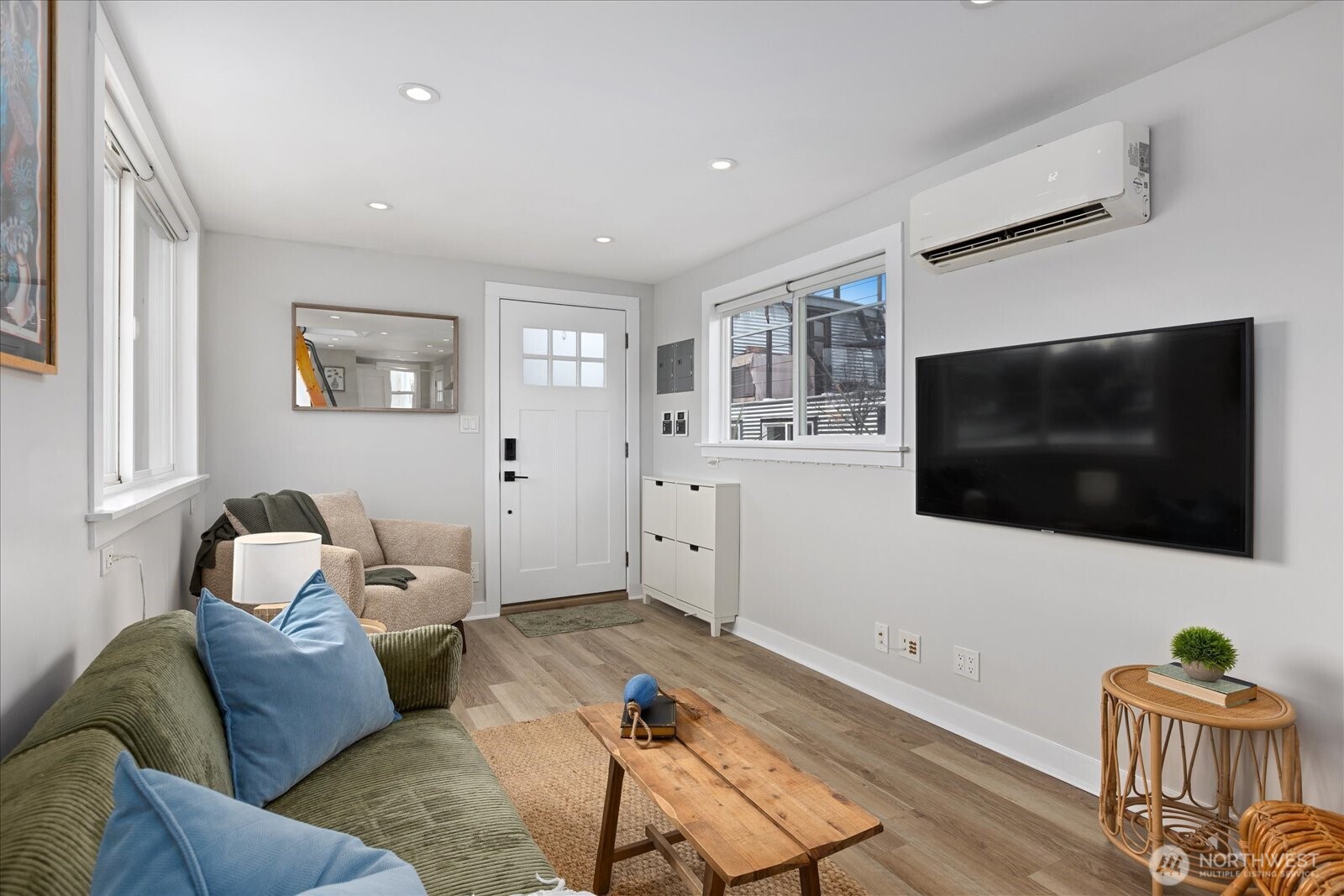 1080 W Ewing Street #E5, Seattle, WA 98119