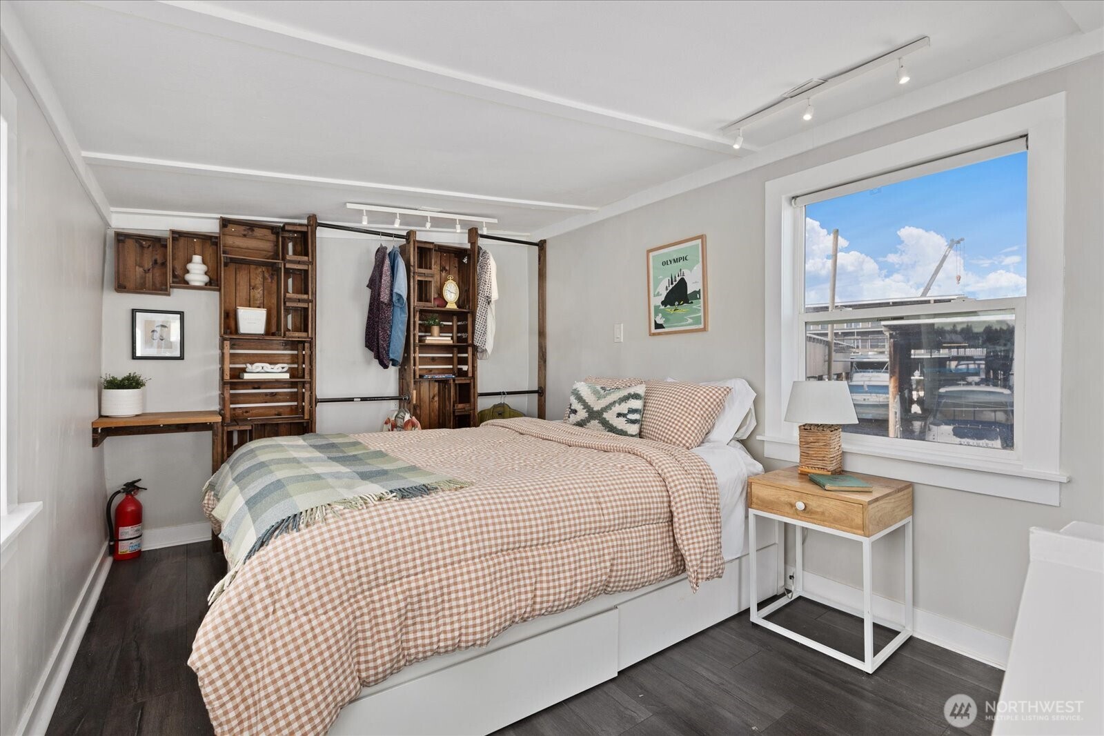 1080 W Ewing Street #E5, Seattle, WA 98119