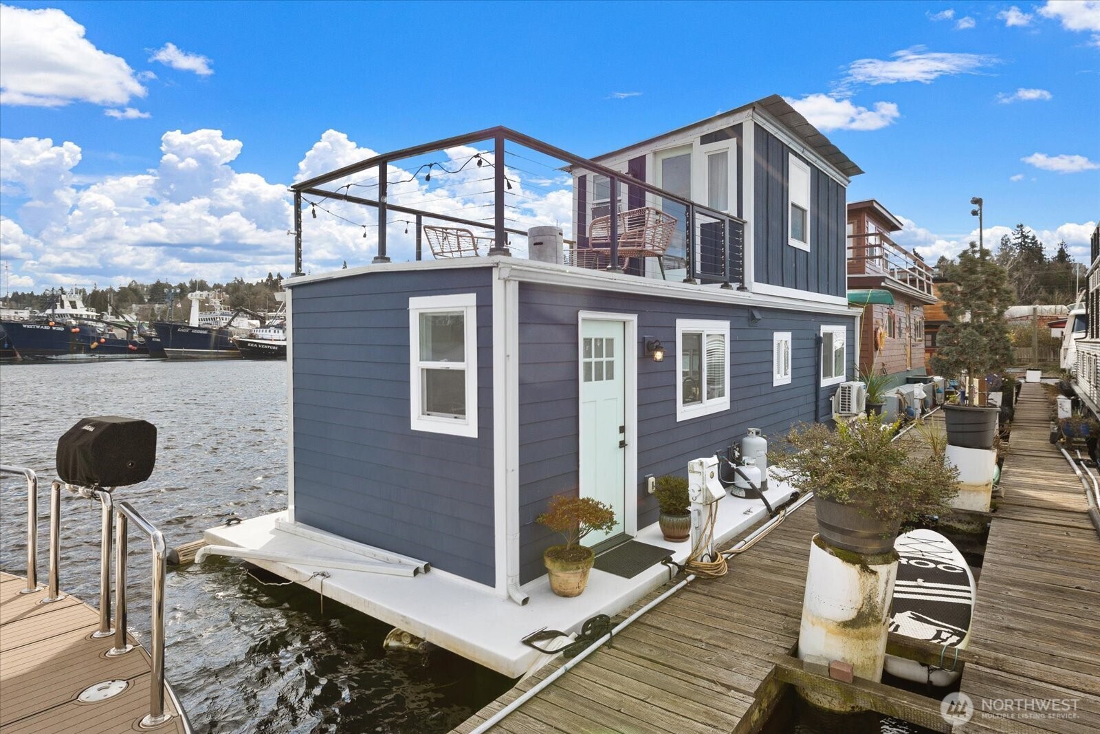 1080 W Ewing Street #E5, Seattle, WA 98119