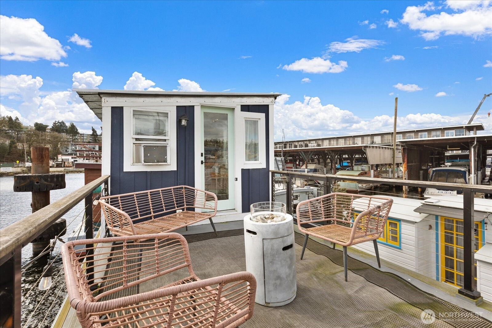 1080 W Ewing Street #E5, Seattle, WA 98119