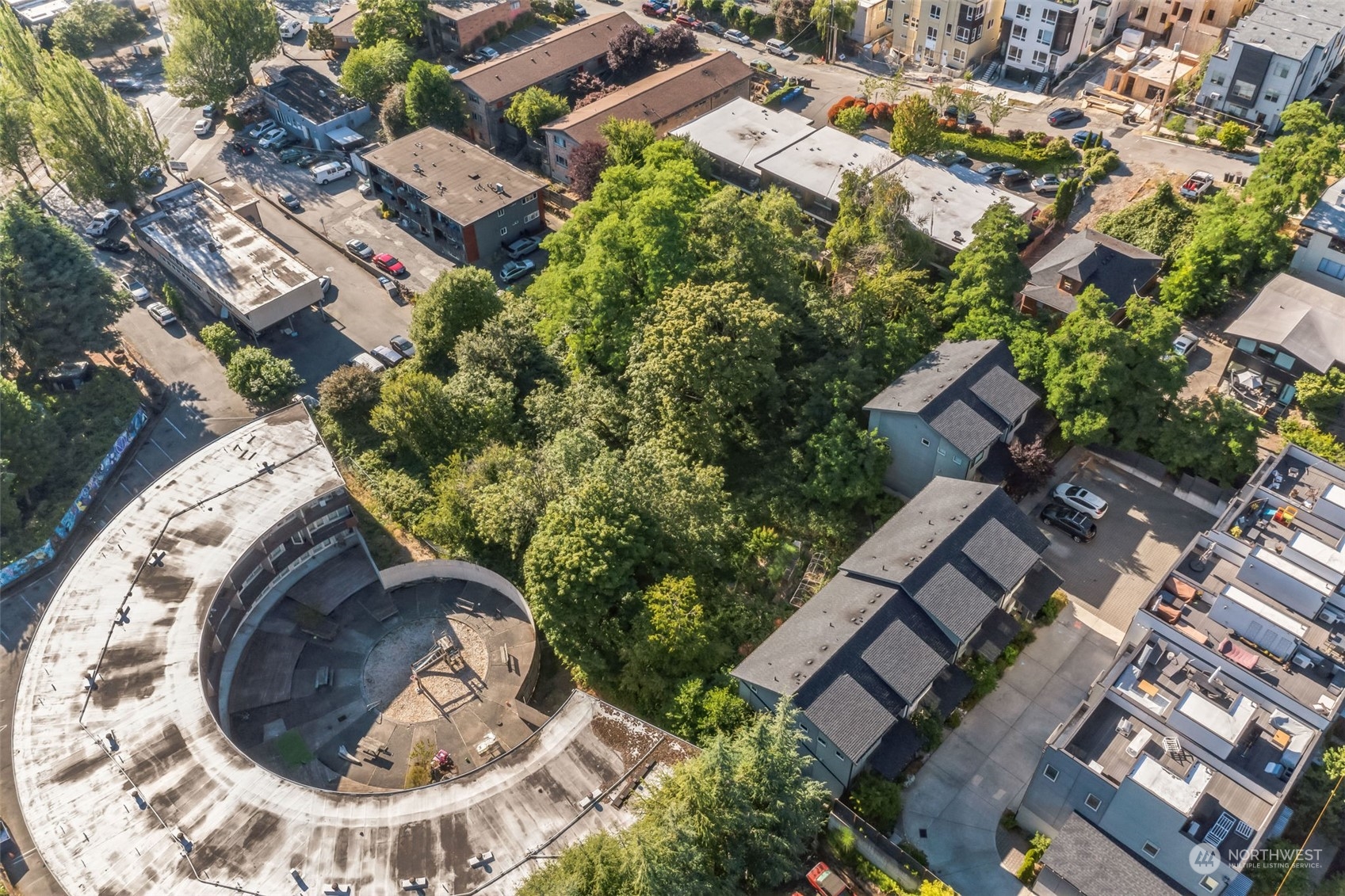 3939 S Farrar Street , Seattle, WA 98118