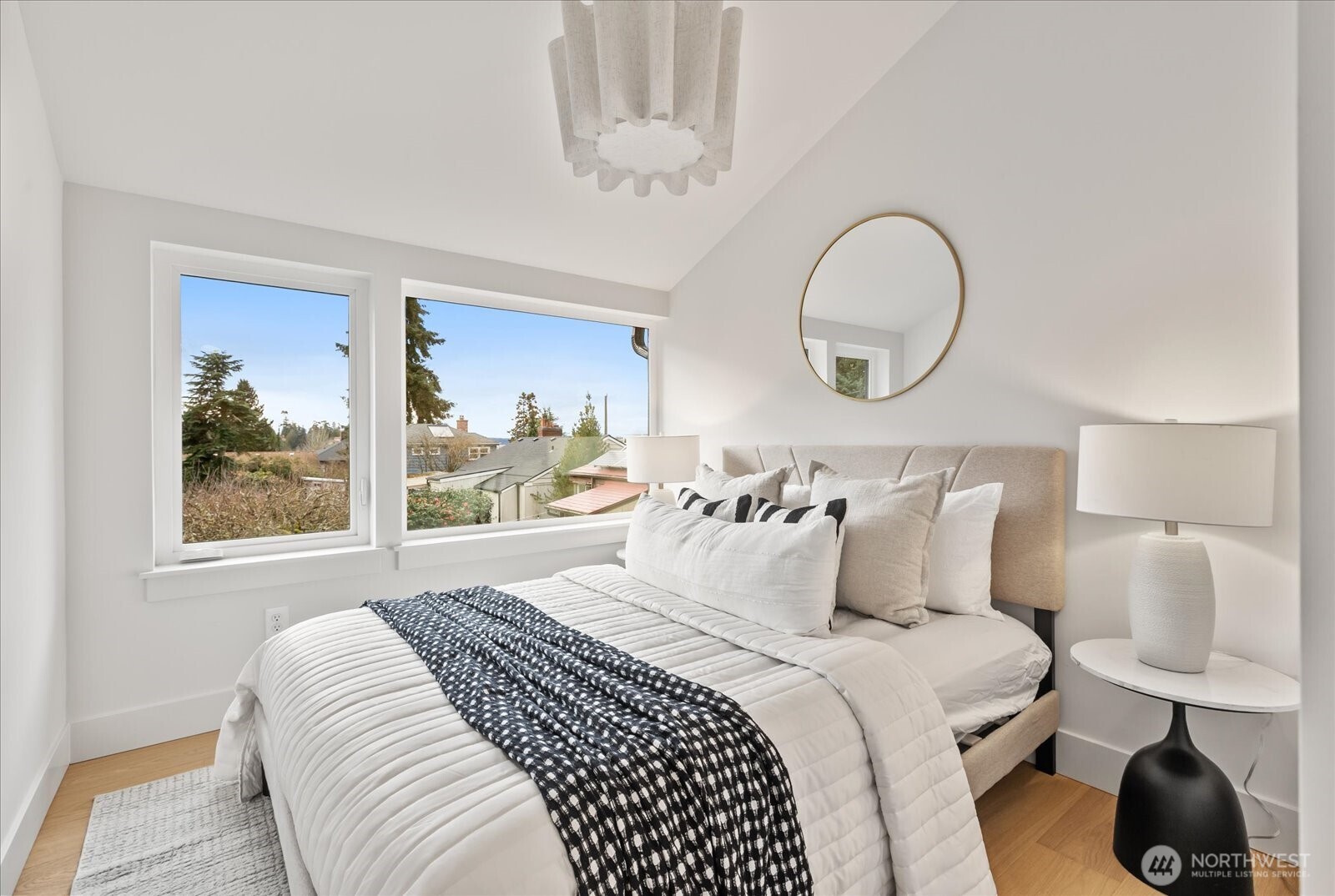 3405 NW 57th Street , Seattle, WA 98107