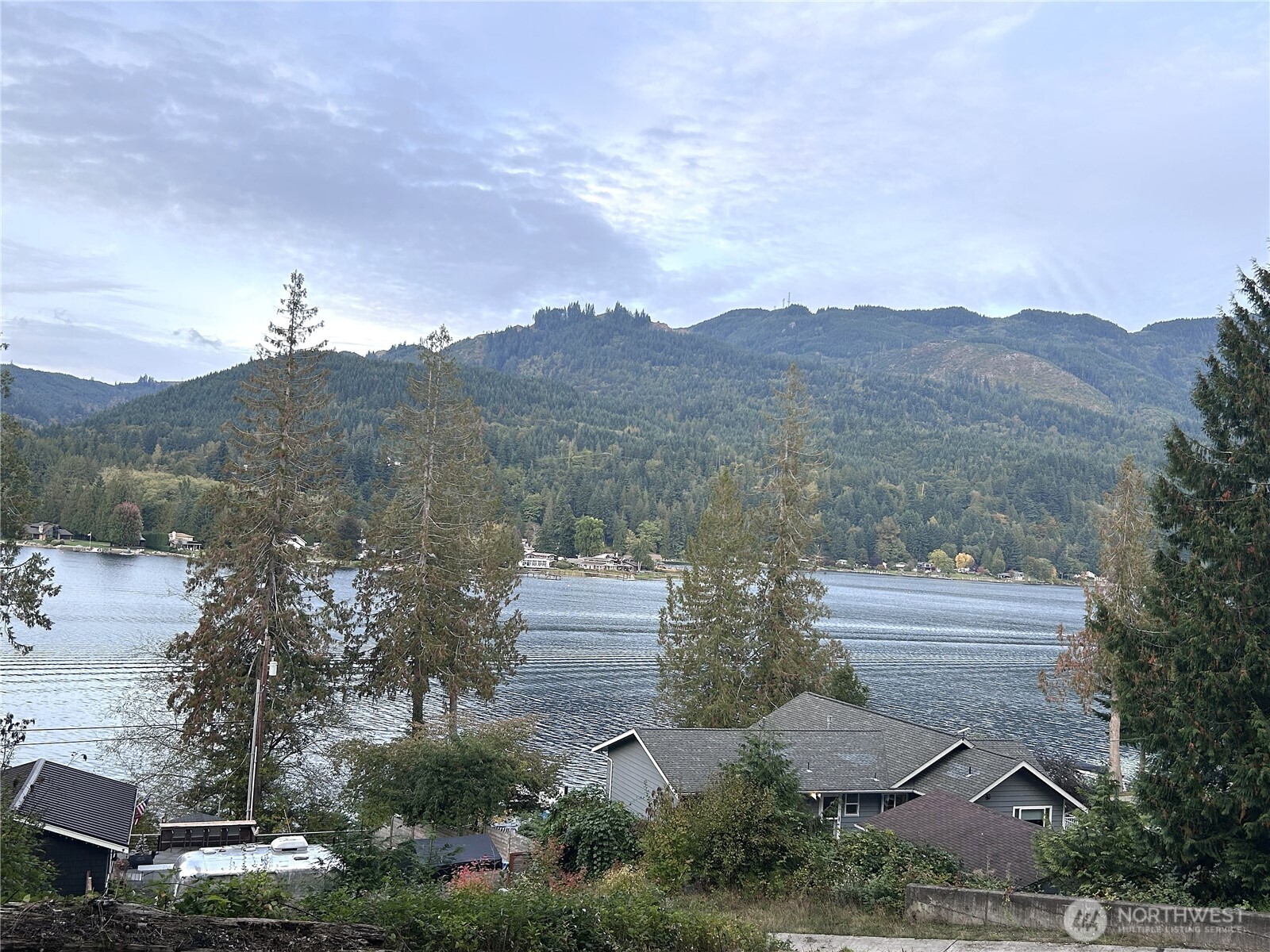 715 Samish Heights Lane , Bellingham, WA 98229