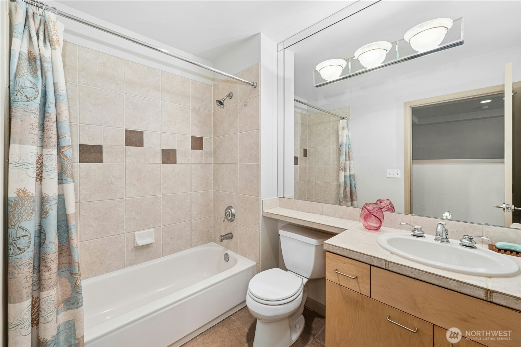 2319 1st Avenue #503, Seattle, WA 98121