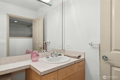 2319 1st Avenue #503, Seattle, WA 98121 - Photo 17