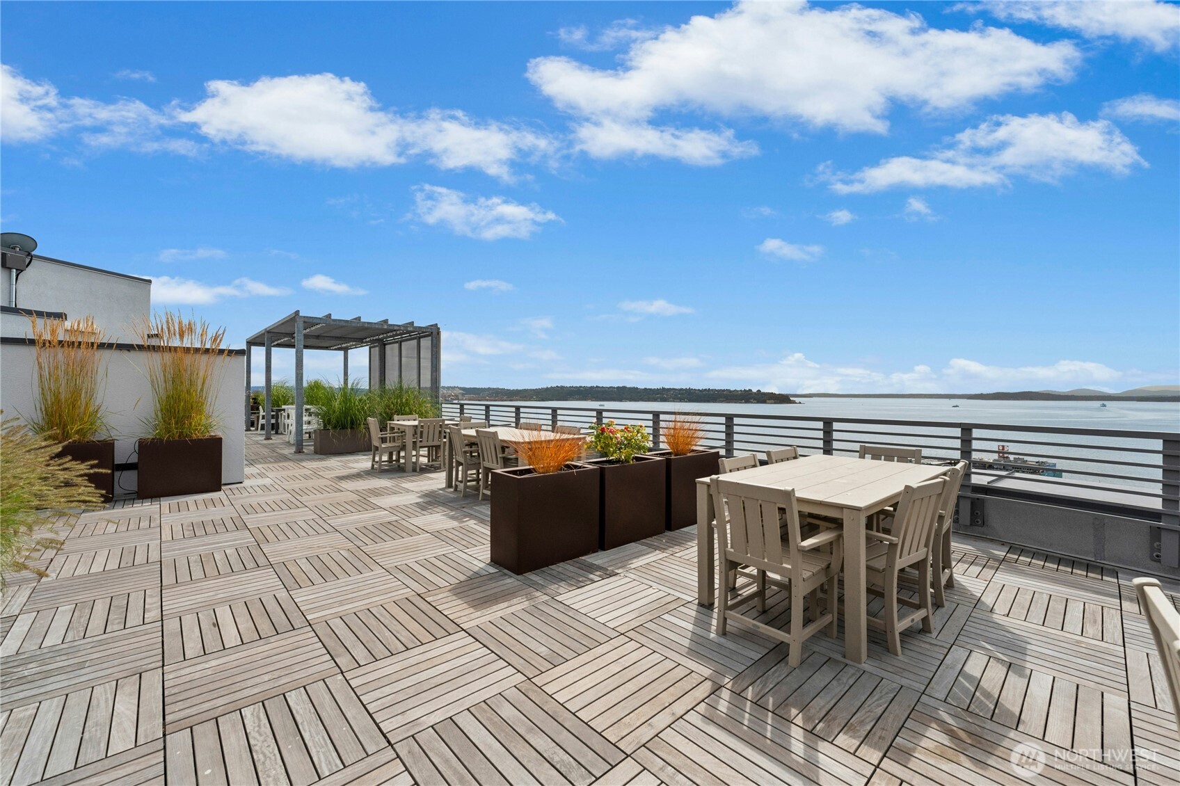 2319 1st Avenue #503, Seattle, WA 98121