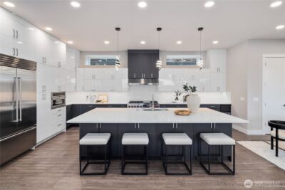 8814 NE Juanita Drive , Kirkland, WA 98034 - Photo 14