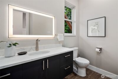 8814 NE Juanita Drive , Kirkland, WA 98034 - Photo 18