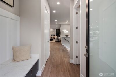 8814 NE Juanita Drive , Kirkland, WA 98034 - Photo 19