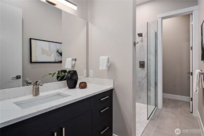 8814 NE Juanita Drive , Kirkland, WA 98034 - Photo 22