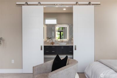 8814 NE Juanita Drive , Kirkland, WA 98034 - Photo 25