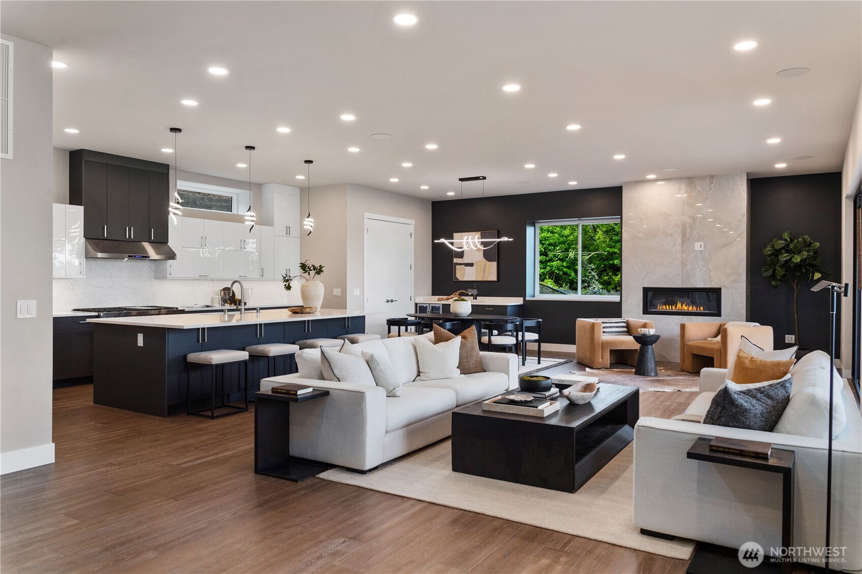 8814 NE Juanita Drive , Kirkland, WA 98034