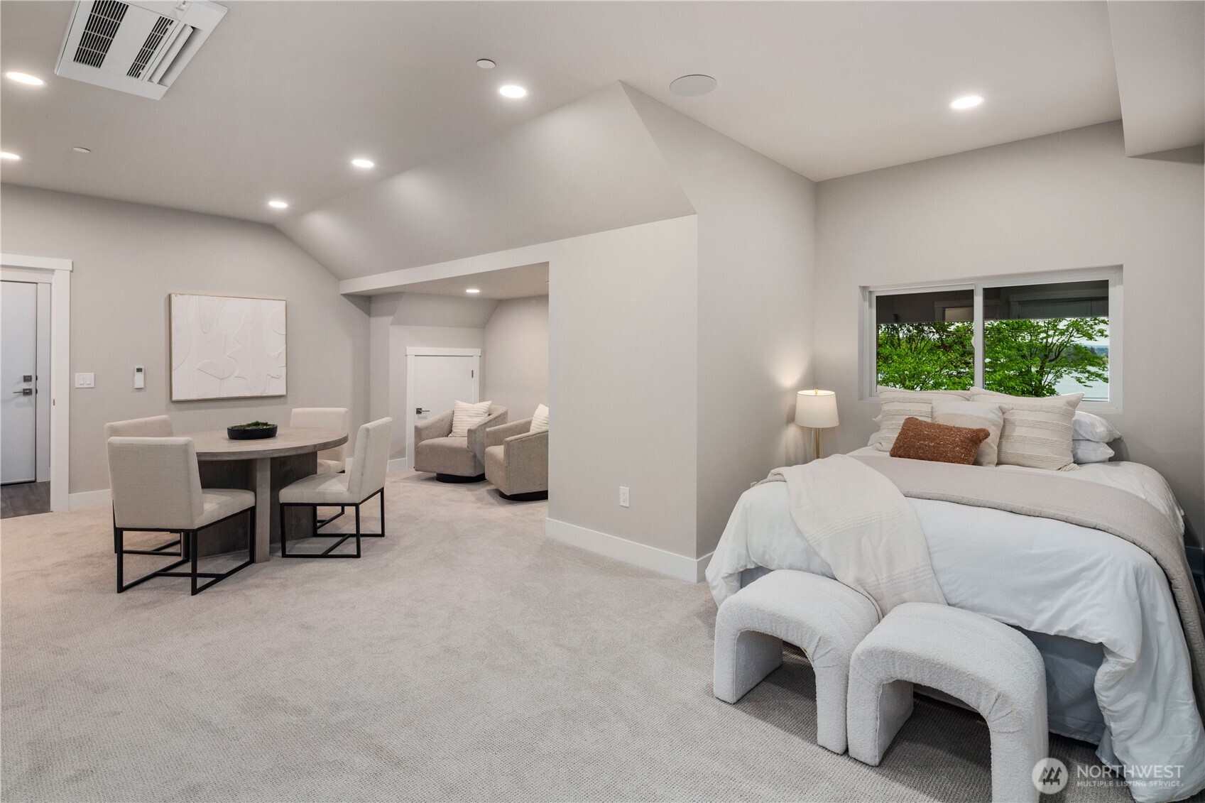 8814 NE Juanita Drive , Kirkland, WA 98034