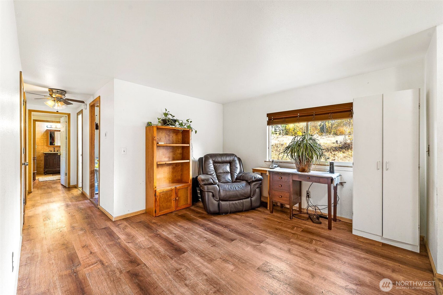 38013 26th Avenue S, Roy, WA 98580