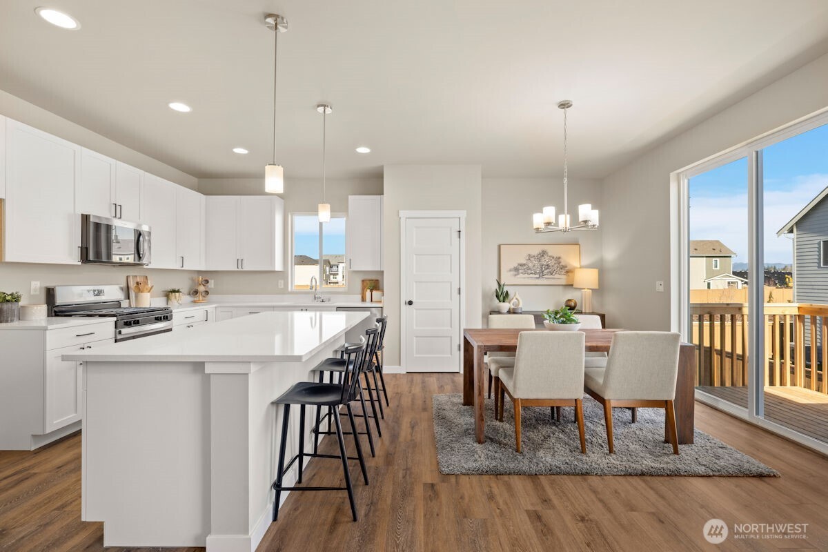 2171 168TH Place NE, Marysville, WA 98271