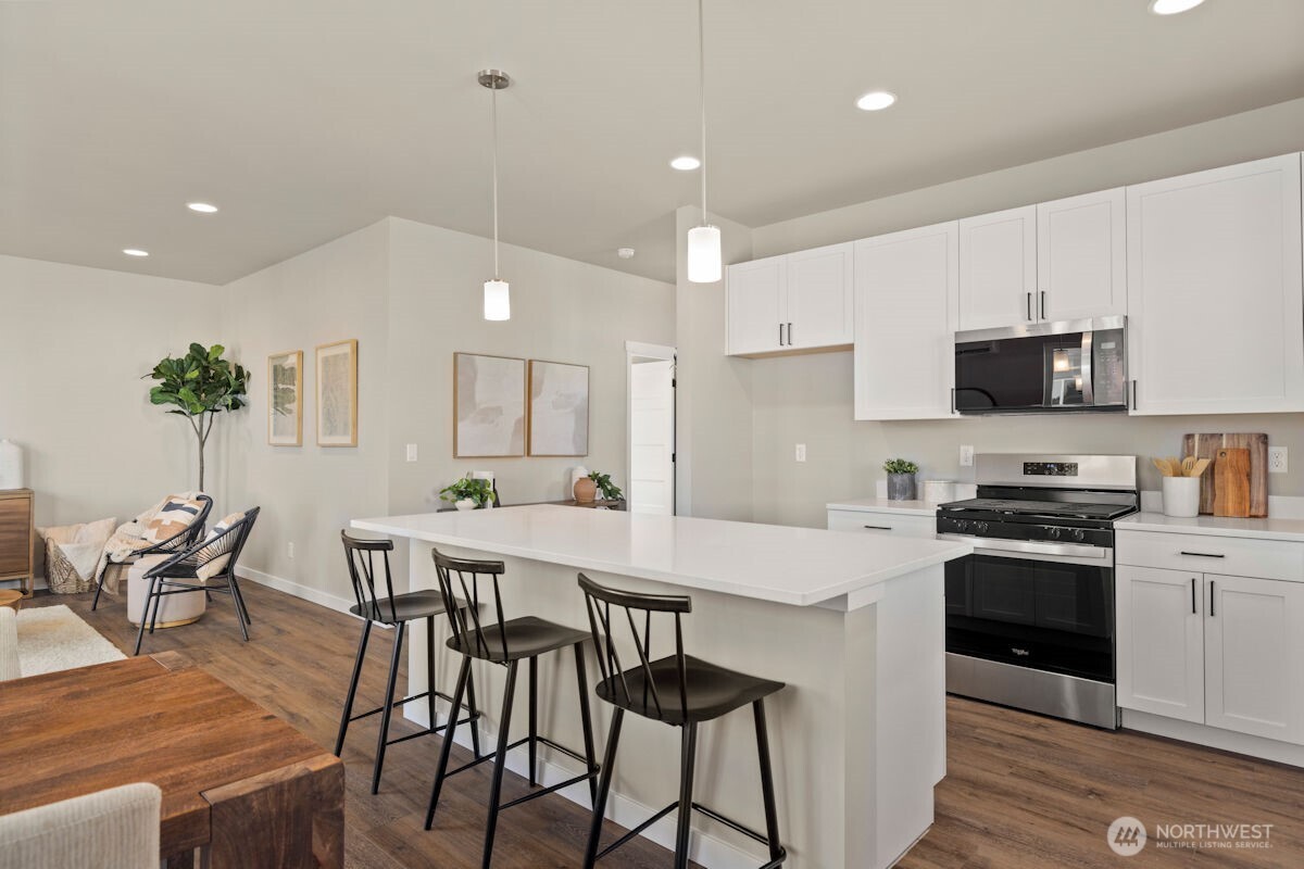 2171 168TH Place NE, Marysville, WA 98271