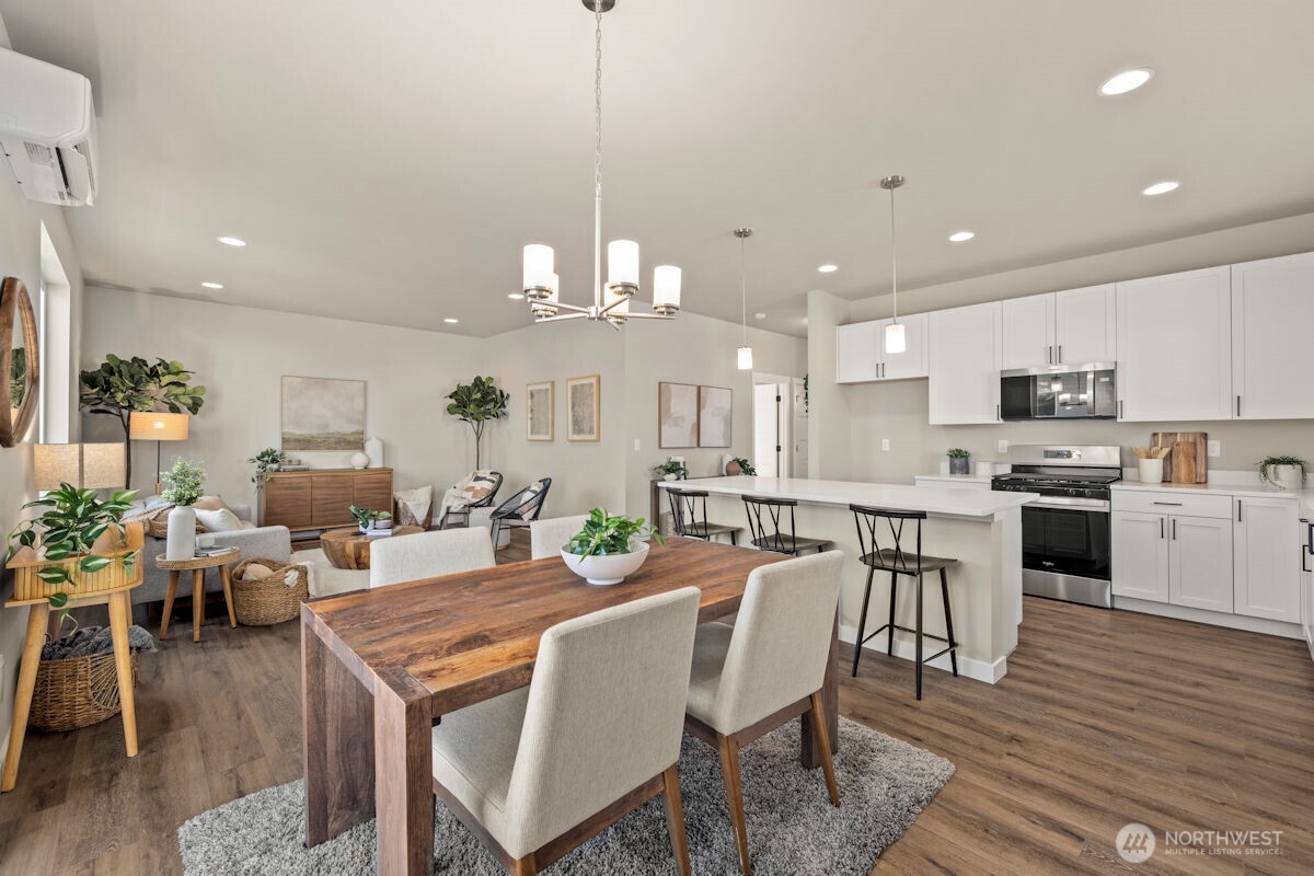 2171 168TH Place NE, Marysville, WA 98271