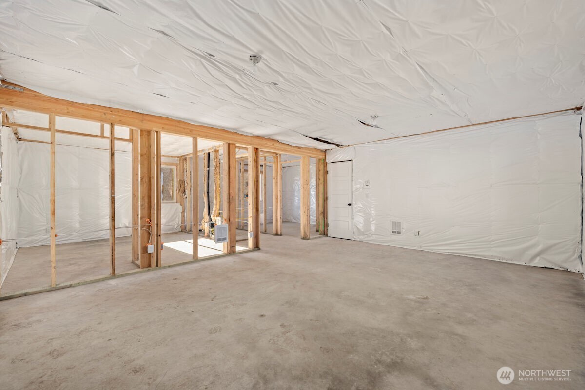 2171 168TH Place NE, Marysville, WA 98271