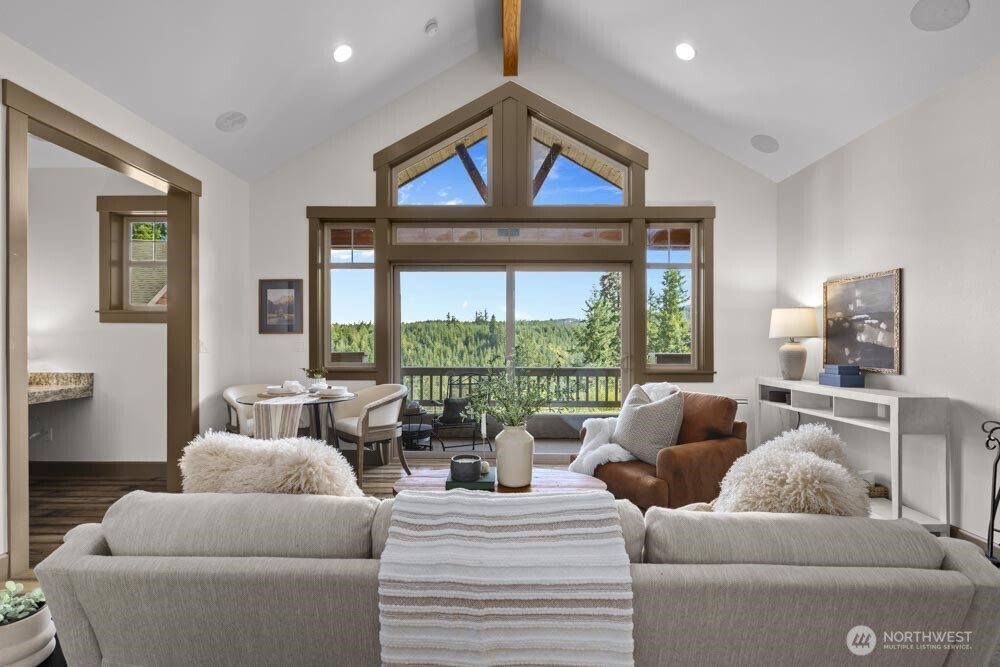 25323 182nd Street E, Orting, WA 98360