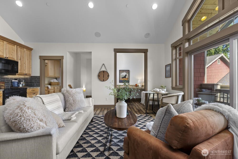 25323 182nd Street E, Orting, WA 98360