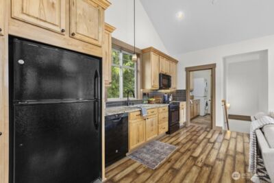 25323 182nd Street E, Orting, WA 98360 - Photo 13