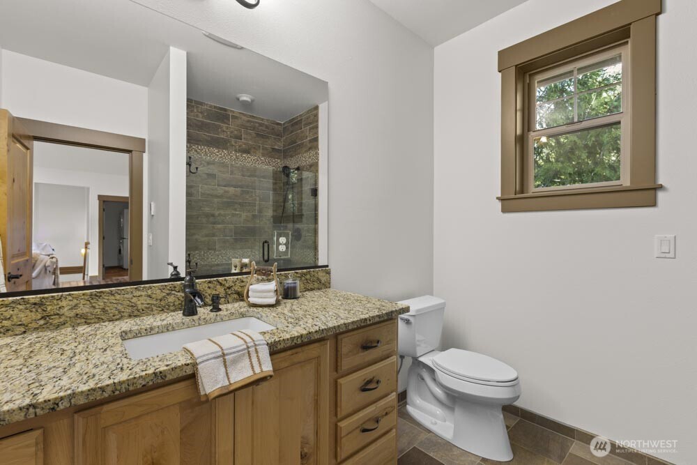 25323 182nd Street E, Orting, WA 98360