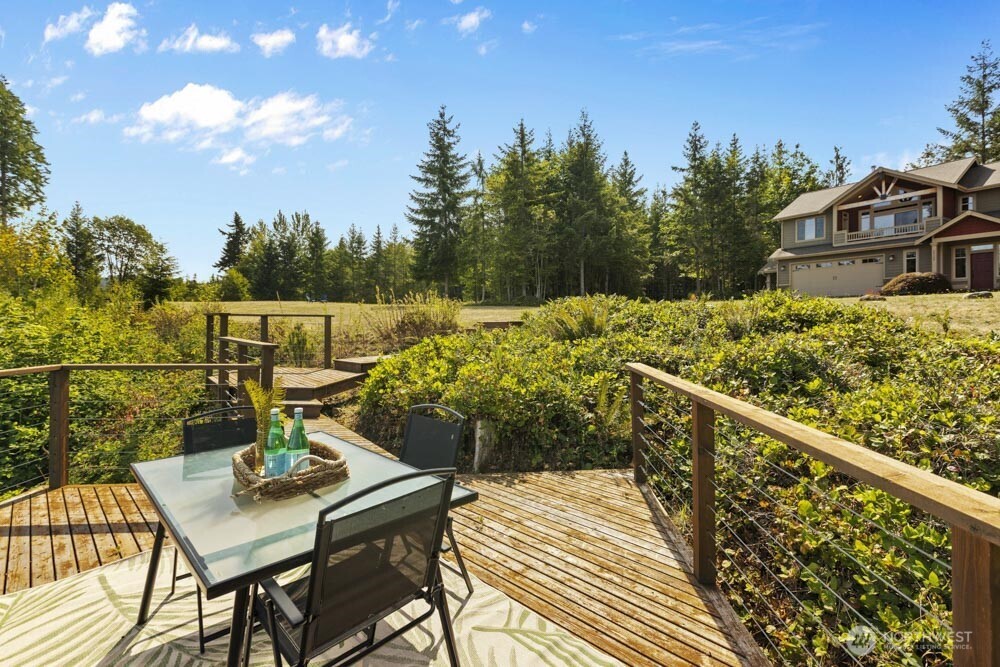 25323 182nd Street E, Orting, WA 98360