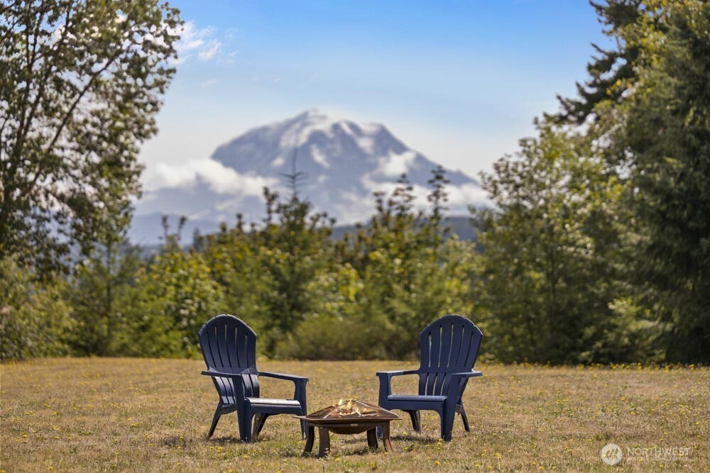 25323 182nd Street E, Orting, WA 98360