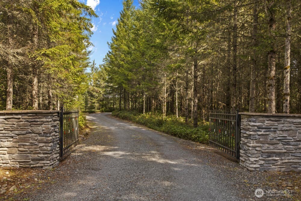 25323 182nd Street E, Orting, WA 98360