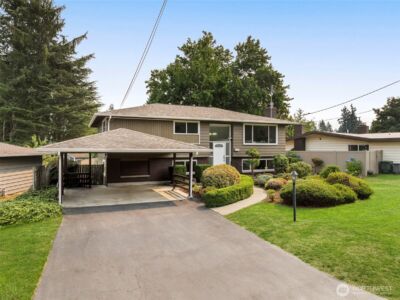 2520 166th Avenue NE, Bellevue, WA 98008 - Photo 3