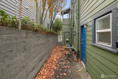 7103 Linden Avenue N #1-5, Seattle, WA 98103-5176 - Photo 12