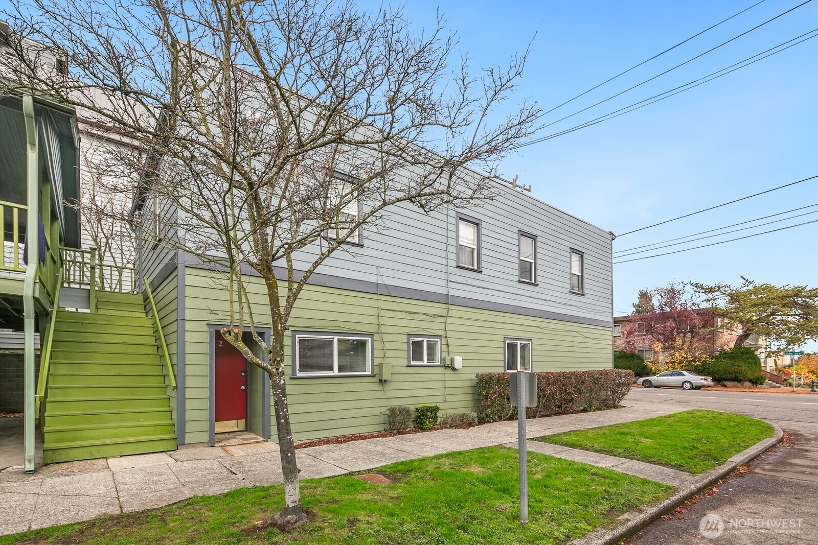 7103 Linden Avenue N #1-5, Seattle, WA 98103-5176