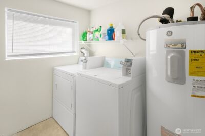 7103 Linden Avenue N #1-5, Seattle, WA 98103-5176 - Photo 9